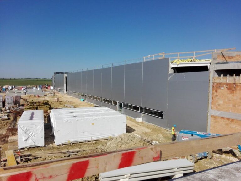 Coloplast Csarnok, Tatabánya